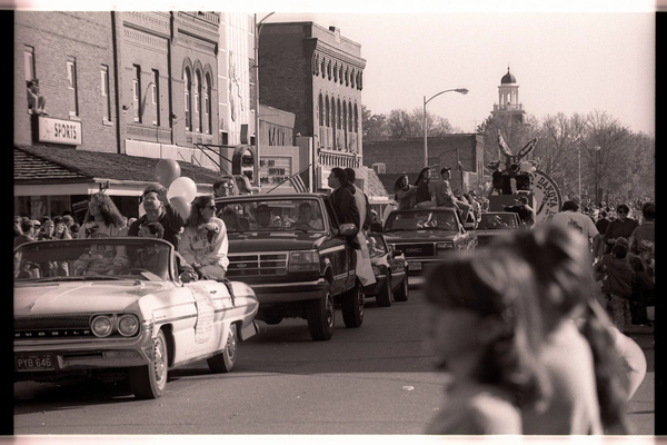 Throwback picture of the Dakota Days parade