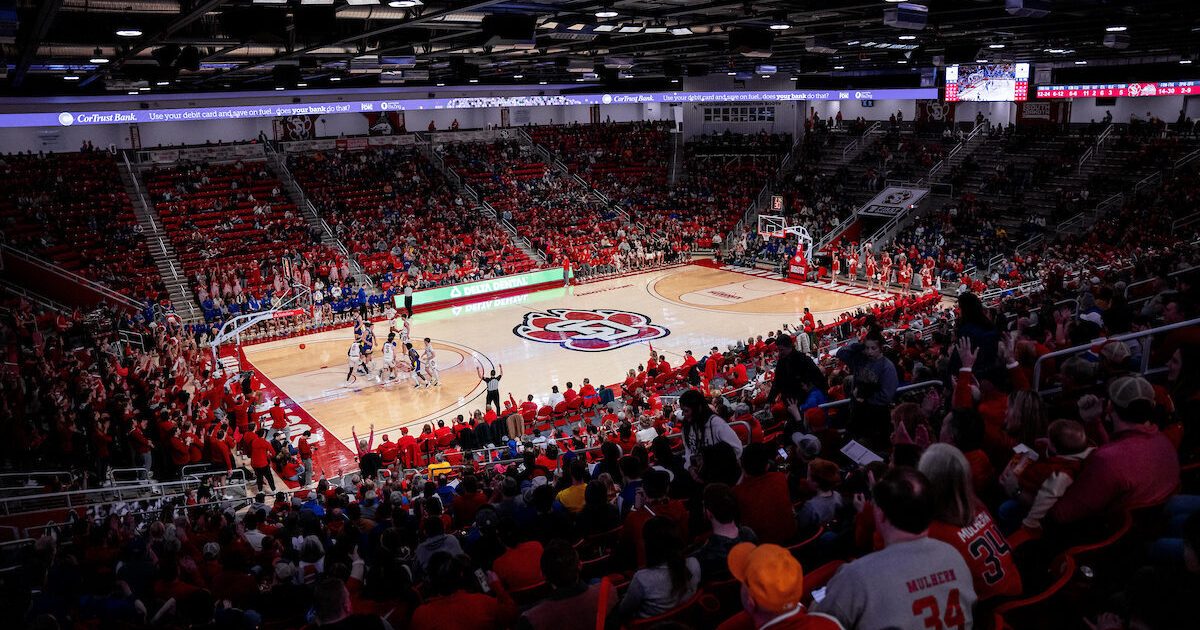 A photo of the SCSC basketball court with fans.