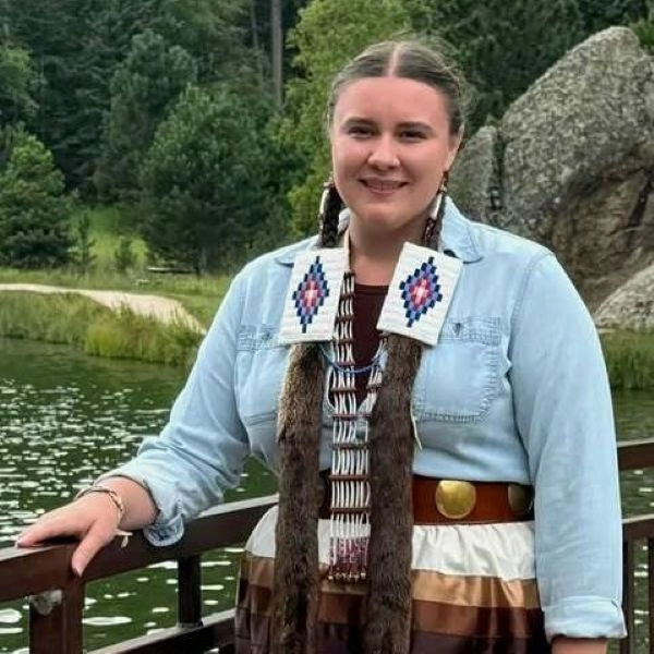 Jessilynn Bean headshot