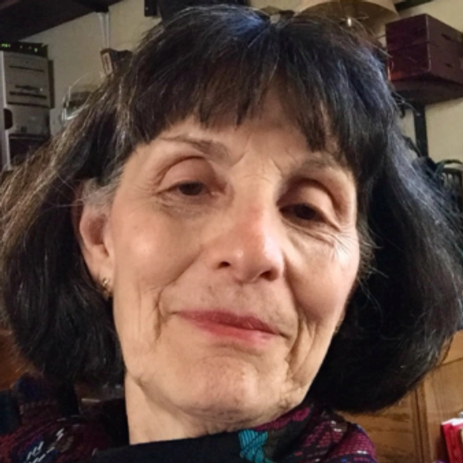 Evelyn Shlenker headshot