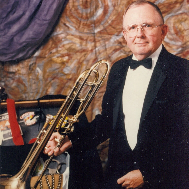 Mitchell Lawrence headshot