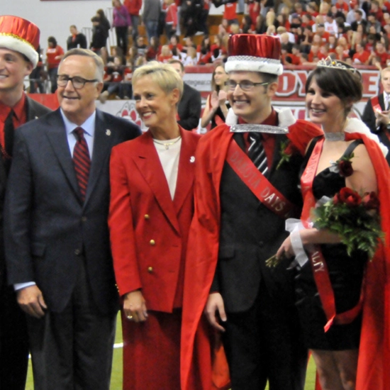 Dakota Days throwback of royalty crowning with President Jim Abbott